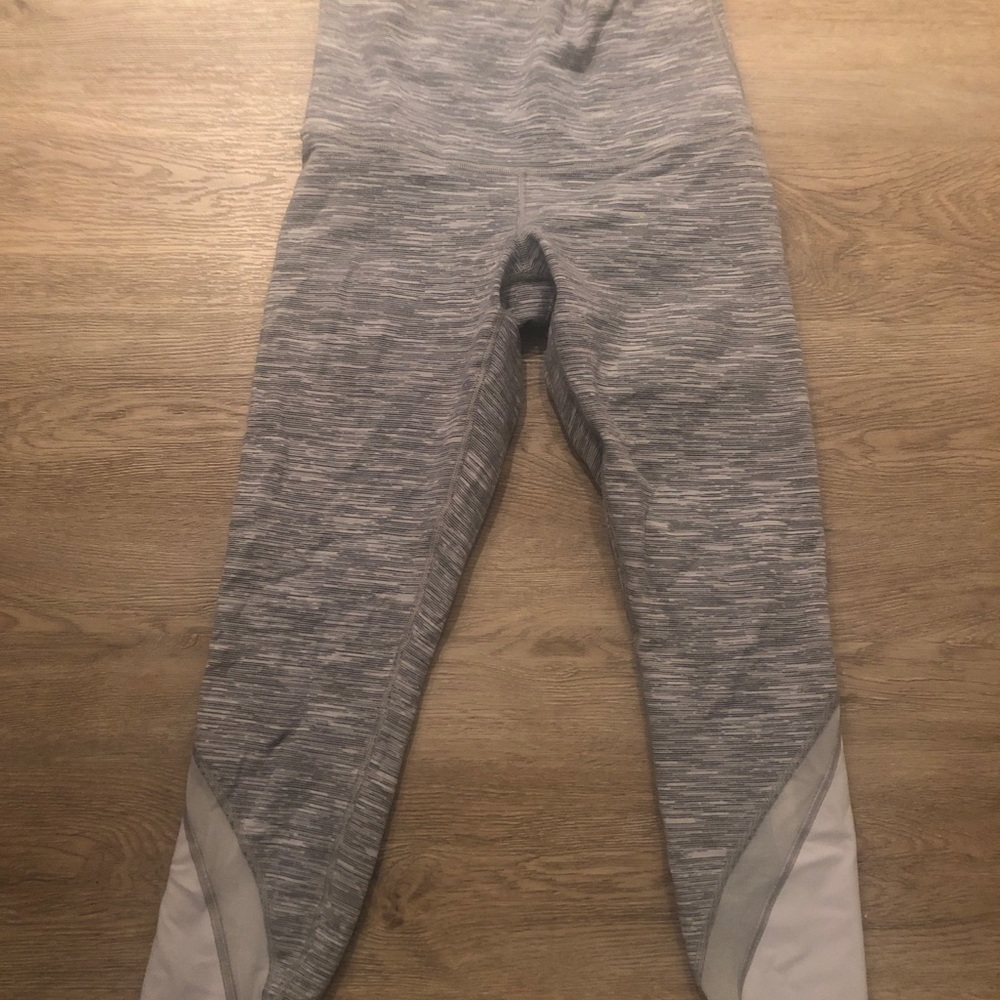 Grey leggings